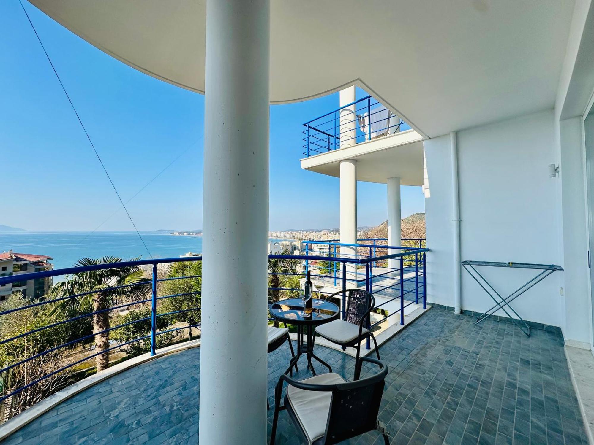 Jico Travel - Villa Colombo Vlore Room photo
