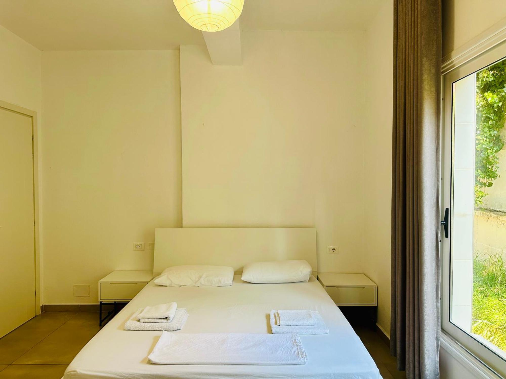 Jico Travel - Villa Colombo Vlore Room photo